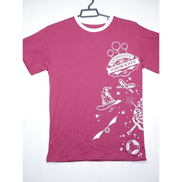 Harry Potter Wizarding World Quidditch at Hogwarts T-shirt Medium Golden Snitch - Picture 1 of 11